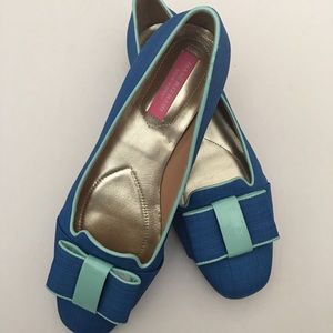 Isaac Mizrahi NY Bow Flats Linen/Leather Detail